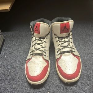 Air Jordan 1 Flight 2
